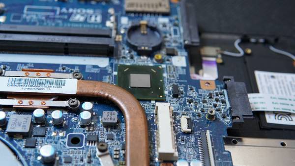 Sửa máy tính Sony Vaio uy tín thành phố Vinh